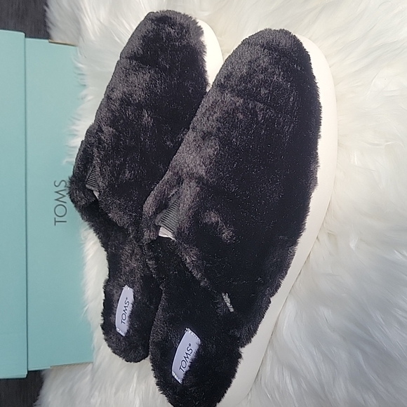 Toms Alpargata Mallow Mule - Black Faux Fur - Picture 1 of 8